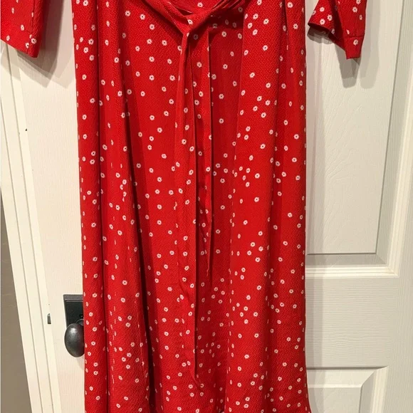 SEZANE Red 100% Silk Daisy Print Wrap Dress Size 40 Small Faux Wrap Style Midi - Picture 6 of 8